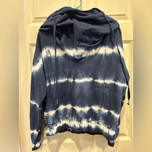 Young Fabulous & Broke Piper Hoodie Blue Tie Dye Funnel Cowl Neck Cropped Medium - Picture 7 of 9